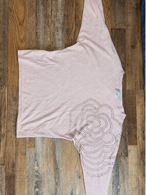 LIV Milano Women's  Lavender Rhinestone Floral Sweater – Size Medium